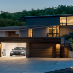 Vivint-Solar-and-Mercedes-Benz-Energy-Storage-Home